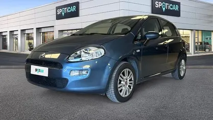 Usata Fiat Punto Street 69 CV (50 kW) 2017 Blu Utilitaria