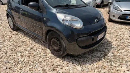 Usata Citroën C1 68 CV (50 kW) 2005 Grigio Utilitaria
