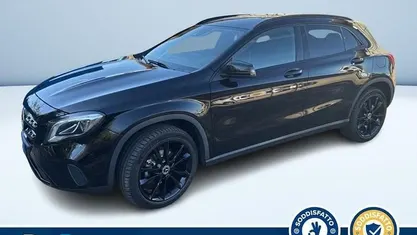 Nero Usata 2017 Mercedes GLA180 SUV | 22.000 € (Molto cara)