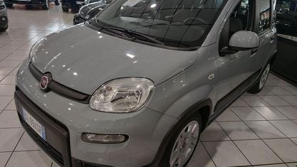 Begagnad Fiat Panda City Life 69 HK (50 kW) 2022 Grå Halvkombi