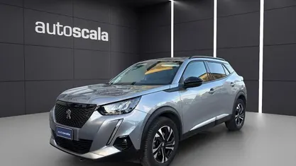 Usata 2022 Peugeot 2008 Allure SUV | 16.490 € (Ottimo prezzo)