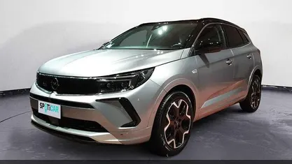 Grigio Usata 2024 Opel Grandland X Ultimate SUV | 25.500 € (Buon prezzo)