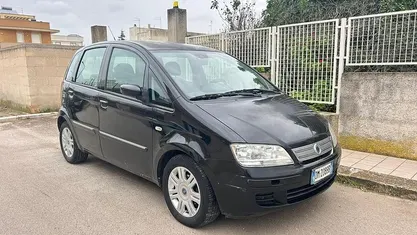 Usata Fiat Idea 70 CV (51 kW) 2008 Nero Monovolume