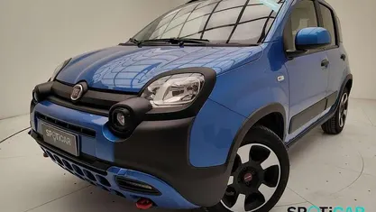 Usata Fiat Panda Cross Cross 69 CV (50 kW) 2024 Utilitaria