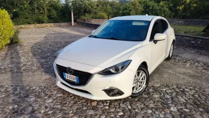 Usata Mazda 3 Exceed 150 CV (110 kW) 2015 Bianco Berlina