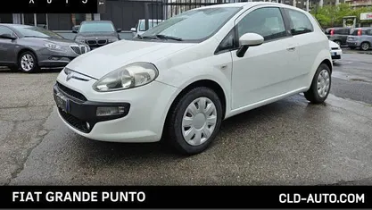 Usata Fiat Grande Punto S 75 CV (55 kW) 2011 Bianco Utilitaria