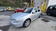 Usata 2000 VW Golf IV Highline Due volumi | 2600 € (Buon prezzo)