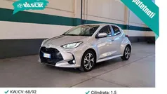 Usata 2025 Toyota Yaris Hybrid Trend Tre volumi | 20.900 € (Buon prezzo)
