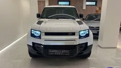 Usata 2021 Land Rover Defender Tre volumi | 44.990 €