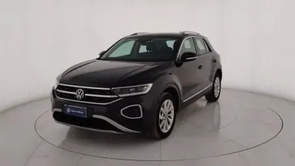 Używany VW T-Roc Style 110 KM (80 kW) 2023 Czarny SUV