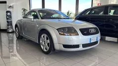 Usata 2001 Audi TT Coupé | 15.800 €