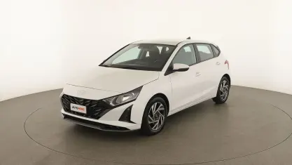 Usata Hyundai i20 101 CV (74 kW) 2024 Bianco Utilitaria