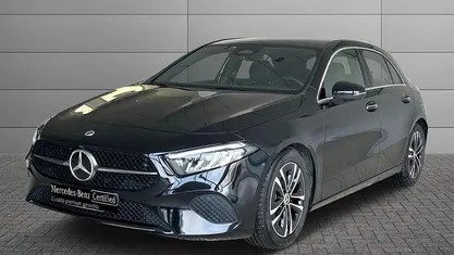 Bianco polare Usata 2023 Mercedes A180 Advanced Berlina | 27.500 € (Buon prezzo)