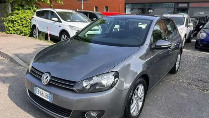 Usata VW Golf VI Highline 105 CV (77 kW) 2010 Utilitaria