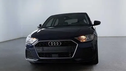 Usata Audi A1 Sportback Advanced 95 CV (69 kW) 2024 Blu Utilitaria