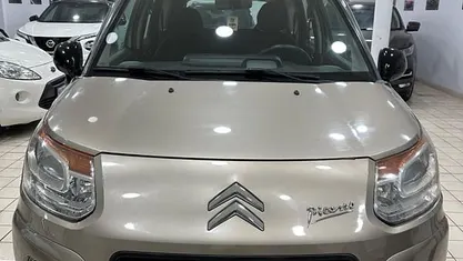 Usata 2010 Citroën C3 Picasso Exclusive Monovolume | 2999 € (Buon prezzo)