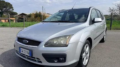 Usata Ford Focus S 110 CV (80 kW) 2005 Argento Station wagon