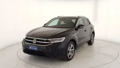 Usata VW T-Roc R-line 116 CV (85 kW) 2024 Nero metallizzato SUV