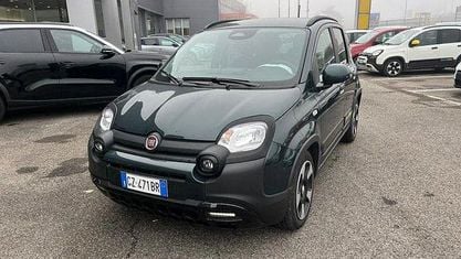 Begagnad Fiat Panda Cross Cross 69 HK (50 kW) 2025 Grön Halvkombi