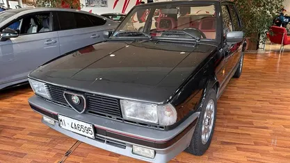 Usata Alfa Romeo Giulietta 130 CV (95 kW) 1986 Utilitaria