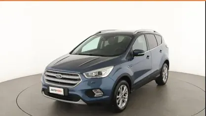 Usata Ford Kuga Titanium 150 CV (110 kW) 2019 Blu SUV