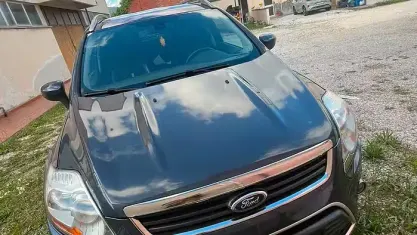 Usata Ford Kuga Titanium 140 CV (102 kW) 2011 Blu SUV