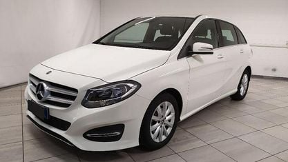 Gebraucht Mercedes B180 Business 109 PS (80 kW) 2018 Weiß Van / Kleinbus