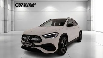 Usata Mercedes GLA200 Premium 150 CV (110 kW) 2023 Bianco SUV