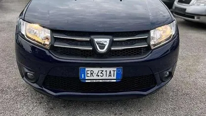 Bianco Usata 2013 Dacia Sandero Due volumi | 5300 € (Buon prezzo)