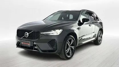Grigio Usata 2022 Volvo XC60 Plus SUV | 33.500 € (Buon prezzo)