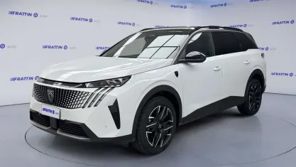 Usata Peugeot 5008 GT 145 CV (106 kW) 2025 Grigio Monovolume