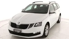 Usata 2019 Skoda Octavia Executive Station wagon | 11.700 € (Buon prezzo)