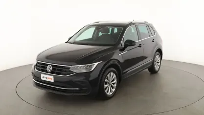 Usata VW Tiguan Life 150 CV (110 kW) 2023 Nero SUV