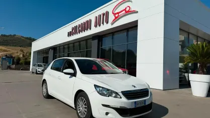 Usata Peugeot 308 Allure 116 CV (85 kW) 2014 Bianco Berlina