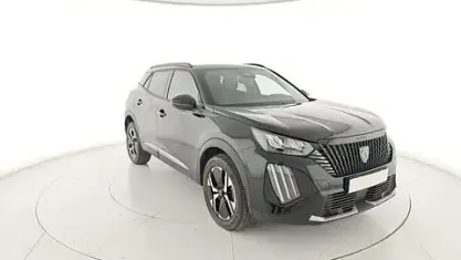 Usata Peugeot 2008 Allure 101 CV (74 kW) 2025 Nero SUV