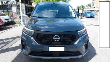 Usata Nissan Townstar N-Connecta 131 CV (96 kW) 2022 Verde Furgone