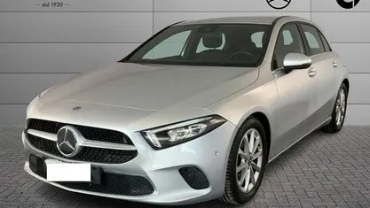 Usata Mercedes A200 163 CV (119 kW) 2020 Argento Berlina