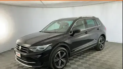 Usata VW Tiguan Elegance 245 CV (180 kW) 2023 Nero SUV