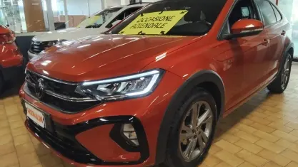 Begagnad VW Taigo R-line 116 HK (85 kW) 2024 Röd SUV