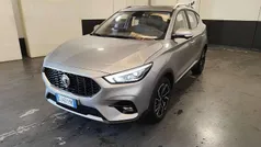 Grigio Usata 2022 MG ZS Luxury Tre volumi | 13.990 € (Ottimo prezzo)