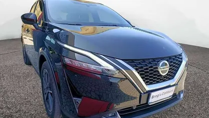 Usata Nissan Qashqai Tekna 140 CV (102 kW) 2022 Nero SUV