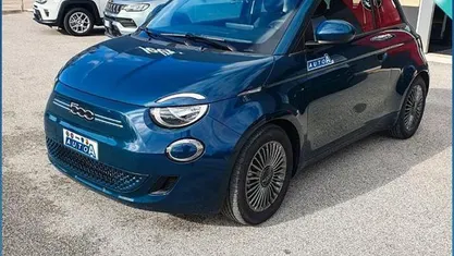 Verde Usata 2022 Fiat 500e Icon Tre volumi | 19.500 €