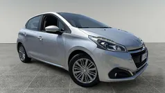 Grigio Usata 2016 Peugeot 208 Active Due volumi | 7890 € (Buon prezzo)