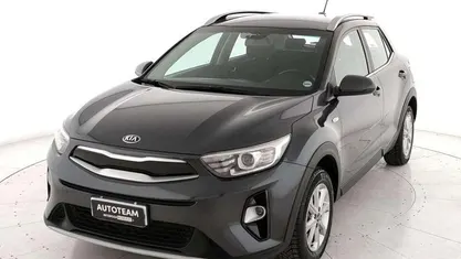 Usata 2019 Kia Stonic SUV | 12.000 € (Buon prezzo)