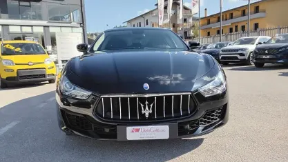 Usata Maserati Ghibli 250 CV (183 kW) 2018 Nero Berlina