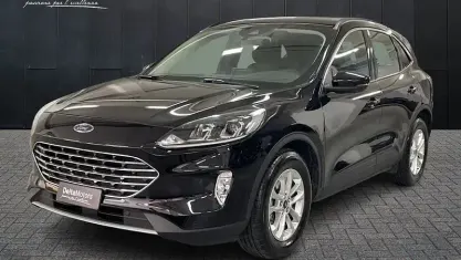 Usata Ford Kuga Business Edition 120 CV (88 kW) 2022 Nero metallizzato SUV