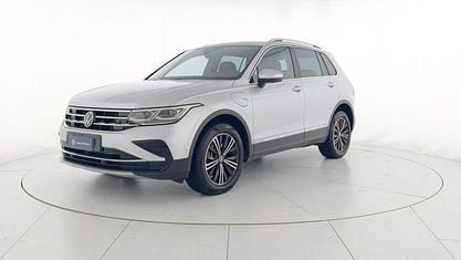 Brugt VW Tiguan Elegance 245 HK (180 kW) 2022 Sølv SUV