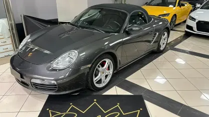 Usata Porsche Boxster 280 CV (205 kW) 2005 Grigio Cabrio