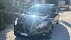 Nero Usata 2013 Ford Fiesta Titanium Due volumi | 5990 € (Buon prezzo)