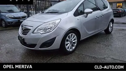Grigio Usata 2013 Opel Meriva Monovolume | 5400 € (Buon prezzo)